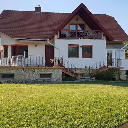 Rege Apartman Альшоерш Екстер'єр фото