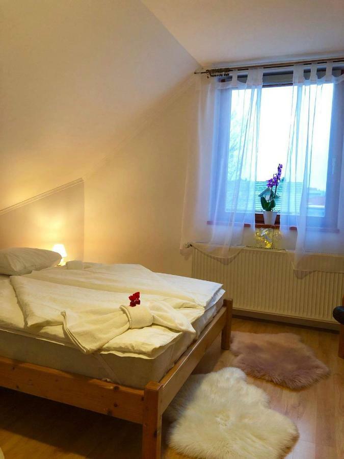 Rege Apartman Альшоерш Екстер'єр фото